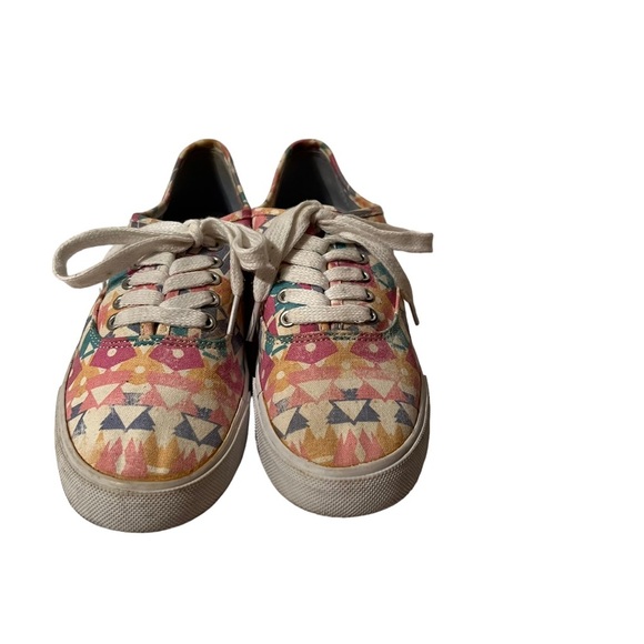Aeropostale Multicolored Aztec Design Sneakers Size 8 - Picture 3 of 8